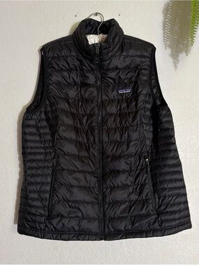 PATAGONIA Down Black Puffer Vest Women’s SZ XL